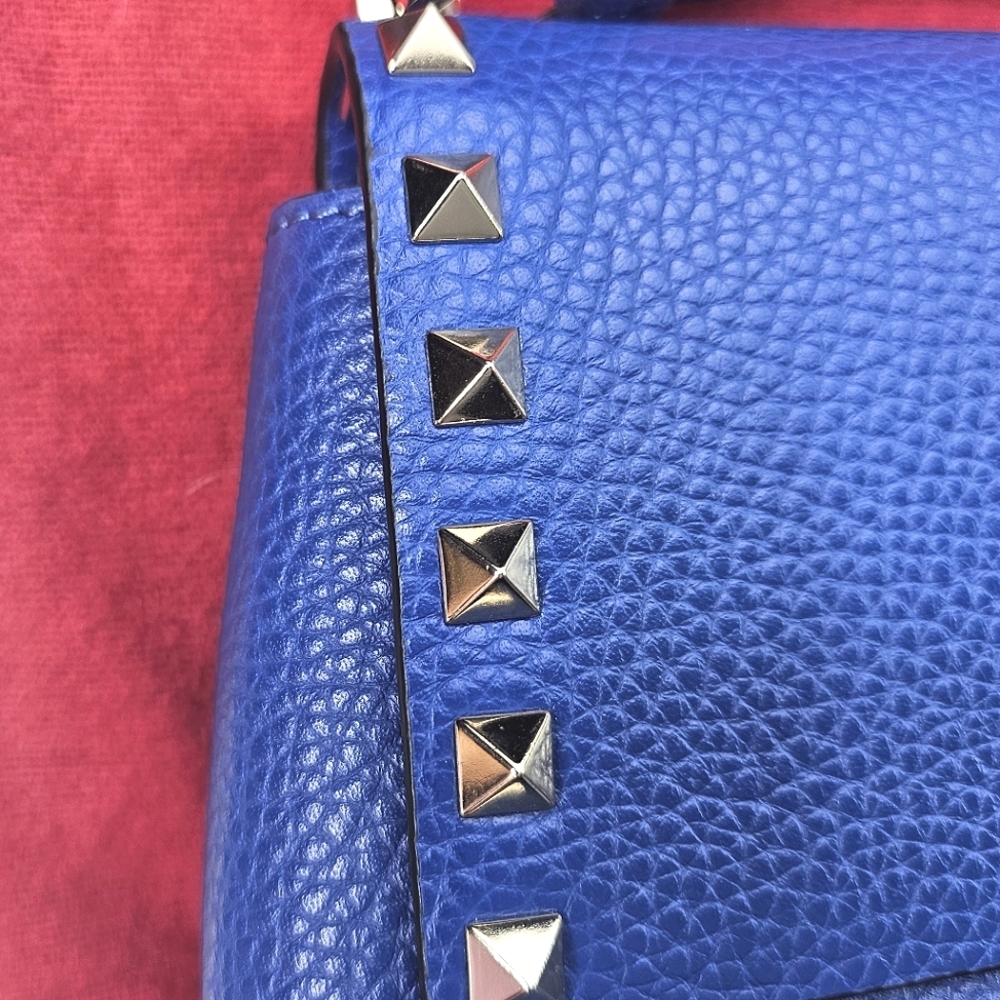 Valentino Garavani Blue Leather Rockstud Crossbody Bag - Picture 10 of 11